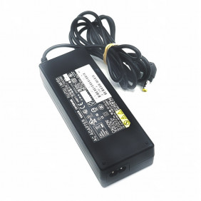 Chargeur PC Portable Fujitsu SEC100P2-19.0 CP293663-01 19V 4.22A 80W